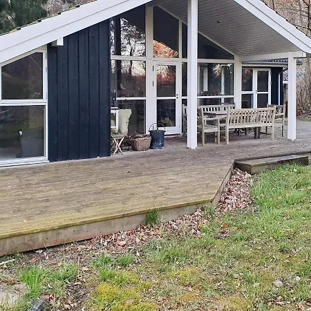 6 Person In Vejby-by Traum