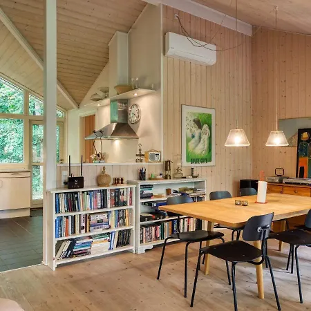 6 Person In Vejby-by Traum * Vejby