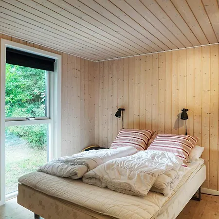 6 Person In Vejby-by Traum *